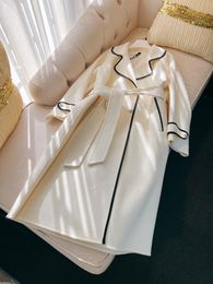 2023 White Contrast Trim 100% Wool Outwear Coat Long Sleeve Notched-Lapel Belted Double-Breasted Conch Buttons Long Outwear Coats A2N278619 MB888