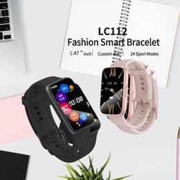 Revolutionise Your Fitness Routine with the LC112 Smart Watch - Monitor Your Heart Rate, Blood Oxygen Levels, and Stay Waterproof