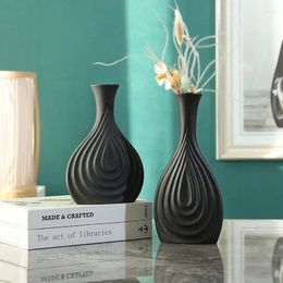 Vases Creative Black Ceramic Vase Simple Nordic Flower Pot Art Decor Home Decoration Accessories Office Living Room Interior