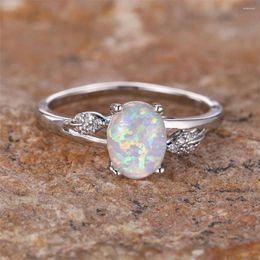 Wedding Rings White Fire Opal Oval Stone Ring Cute Crystal Leaf Engagement For Women Dainty Silver Color Band Minimalist Jewelry