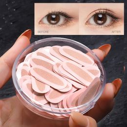 Eyelid Tools Sdotter 300Pcs/Box Professional Makeup Double Eyelid Sticker Natural Eye Makeup Tape Sticker Self-adhesive Double Eye Beauty Too 231102