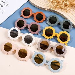 Brillenbrillen Fashion Party Sunflower Sonnenschutz und UV-Schutz Kindersonnenbrillen Sommerbrillen Sun Eye Glasses