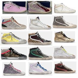 Deluxe Brand Golden Casual Shoes Mid Slide Star High Top Sneakers Men/Women Do-old Dirty Mixed Suede Sports Star High Boots Mid-Top Leather Stud Sneakers