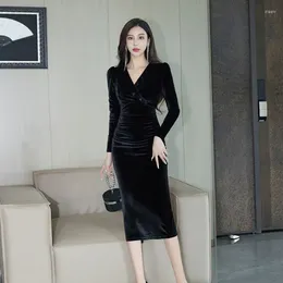 Casual Dresses Dress Women's 2023 Autumn And Winter Style Velvet Elegant Slimming Mid-Length Black