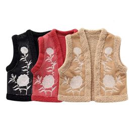 Women's Vests UNIZERA 2023 Autumn Winter Wear Fashion Casual Loose Embroidered Double sided Tank Top Vest Coat 231102