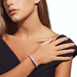 Bangle XSBODY Simple Mitten Bracelet Charm Cubic Zirconia Palm Chain For Women Hand Cluster CZ With Ring Harness