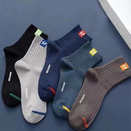 Men's Socks 50Pairs Cotton Breathable Casual Sock Solid Colour Striped Spring Summer Thin Sweatabsorbing Sports Tube Man 231101