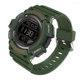 Wristwatches SANDA Brand Men's Electronic Watch Fashion Led Date Stopwatch Sport Wristwatch Casual Male Electric Hand Clock Watches Mens