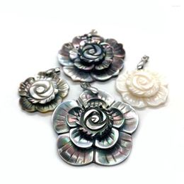 Pendant Necklaces Natural Mother-of-pearl Shell Necklace Pendants Women Fashion Jewellery DIY Handmade Carved Flower Charms Accessories