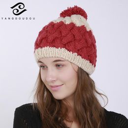 Beanies Beanie/Skull Caps Yangdoudou Fashion Autumn And Winter Two-color Stitching Hats Handmade Warm Patchwork Long Ball For Women Scot22