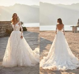 Vintage Full Lace Wedding Dresses Arabic Dubai Sheer Long Sleeve Applices Sexig öppen bakre brudklänningar Custom Made Made Robes Plus Size BC15738