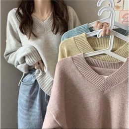Women's Sweaters Vintage Pullovers Women Daily Sweater V-Neck Sweet Classic Pure Simple Basic College Knitted Long Sleeve Soft Drop