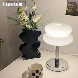 Desk Lamps Claeted Decoration Egg Tart Table Lamp Glass Stained Desk Lamp Children's Lamp Bedroom Bedside Study Atmosphere Lamp Home Q231104