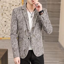 Herrenanzüge Hochwertiger Blazer Herren Verdickung und Fleece Britischer Stil Business Casual Elegant Fashion High-End Einfache Anzugjacke