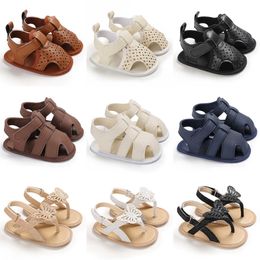 Sandali Nuovi 0-18 mesi per bambini Nuovi Boys Fashion Summer Crib Scarpe prima Walker Sandals non sandali Soft Sole Z0331