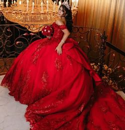 Красные платья с позолотой Vestidos De 15 Quinceanera, 2024, с открытыми плечами и блестками, с короткими рукавами и бантом, платья принцессы для выпускного вечера