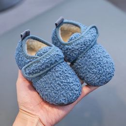 Sneakers Baby Shoes for Girls Soft Sole Nonslip Indoor Children Slippers for Home Winter Plush Thick Cotton Kids Warm Boys Shoes 231102