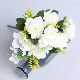 Decorative Flowers Gardenia Artificial Silk Flower Bouquet Handmade Wedding Party Decoration Table Rose Floral