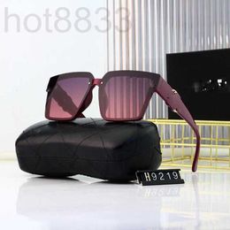 Sunglasses Designer 2023 New Fashion Large square frame Outdoor Sunshade Women's Versatile Glasses Chic GAUV