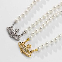 Desginer Viviene Westwoods Classic Saturn Pearl Necklace Western Empress Dowager Sparkling Diamond Pendant Clavicle Chain Fashion Plated Gold Necklace Female