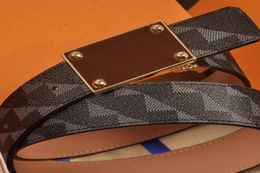 Mens Designer Belt Genuine Leather Belts for Man Woman Classic Gold and Sliver Smooth Buckle 38cm Width 10 Optional1345171