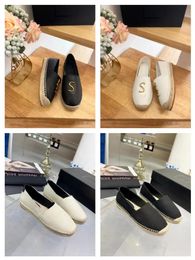 Designer Sandals for Men and Women Beach Brown Linen Slippers Box and Dust Bag Spring/Summer New Grass Woven Thick Sole Color Matching Fisherman's Shoes