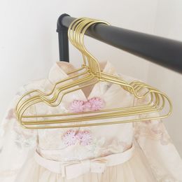 Hangers Racks 10pcs 28cm baby clothes rack Samll size baby clothes display clothes rack children clothes storage rack bedroom Organiser 230403