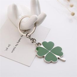 Keychains 1pc Creative Lucky Four-leaf Clover Keychain Charms Bag Pendant Accessories Couple Cute Metal Foliage Shape Car Key Ring Gift