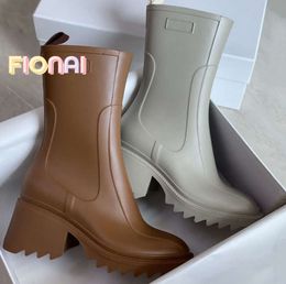 Betty Rain Boot Women PVC Boots Designer Platform Shoes Fur Beeled High heels Knee-high tall Booties Waterproof Welly Rubber Soles Outdoor Rainshoes choles22