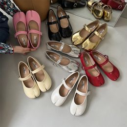 Fashion Dress Bailamos Split Toe Women Flats Mary Janes Casual Tabi Ninja Flat Shoes Ladies Slip On Footwear Comfortable