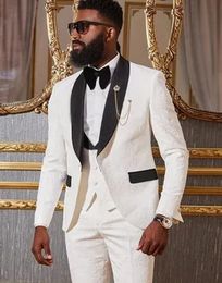 Brand New White Embossing Men Wedding Dress Black Shawl Lapel Groom Tuxedos Popular Dinner/Darty Dress 3 Piece Suit Jacket Pants Tie Vest 063