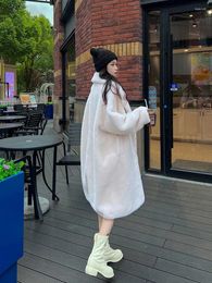 Women's Fur Lamb Hair Sheep Cut Down 2023 Loose And Slim Fashion Coat Winter Haining