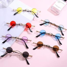 Sunglasses 2023 Punk Round Retro For Men And Women Ultra Small Metal Frame Hip Hop Style Ins Fashion Glasses