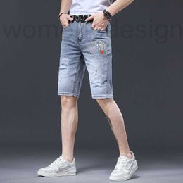 Jeans Herren Jeans Designer Jeans Herren Hose Herren 2023 Modemarke bedruckte Denim-Shorts für den Sommer Neue High-End-Slim-Fit-vielseitige Freizeit-Caprihosen 3G2N