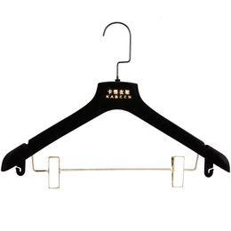 Hangers Racks Women's Clothing Shop Velvet Hanger Custom Trouser Press Non slip Trackless Black Wide Shoulder Plastic 230403