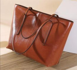 Fashion Designer Woman Bag Women Shoulder bag Handbag Purse Original Box Genuine Leather cross body chain high grade quality Backpacks women Laptop Handbag 110