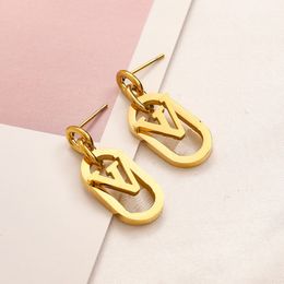 18k Gold Plated Stud Earring Brand Designers Letter Fashion Women Love stainless steel Diamond Earring Wedding Party Jewellery Gift