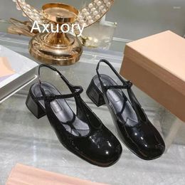 Dress Shoes 2023 Mary Jane Sandals Solid Colour Paint Material Genuine Leather Sole Round Head Thick Heel High Quality Outdoor Shoe