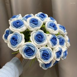 Decorative Flowers Weaving Rose Bouquet Fake Handmade Crochet Artificial Flower Finished Yarn For Valentine's Day Gift