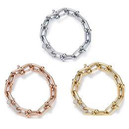 Pendant Necklaces Luxury U-Shaped Chain Necklace Bracelet Fashion Designer Womens Diamond Pendant Girls Holiday Gift Jewelry Drop Deli Dhxnx