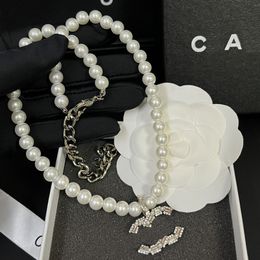 Luxury Pearl Necklace in Brand Packaging Charm Necklace New Luxury Long Chain High Quality Brand Jewelry Does Not Change Color Halloween Gift Jewelry