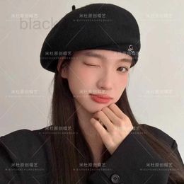Berets Designer 23 Autumn/Winter New Wool Cloud Beret Fashionable Art Versatile Artist Hat Fashionable and Small 8YZY