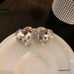 Wholesale Fashion Women Jewellery Love Heart Zircon Earrings 2022 Autumn Winter Trendy Temperament Earrings Accessories