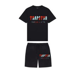 Летняя новая Trapstar London Shooter Shisteared Firt Supt Sute Chenille Luxury Black Ice Flavor 2.0 Мужские рок-звездные рубашки Mens Designer