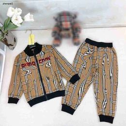 Luxury kids Tracksuits Red and black letter logo baby clothes Size 90-150 Autumn Long sleeved zippered jacket and pants Nov05