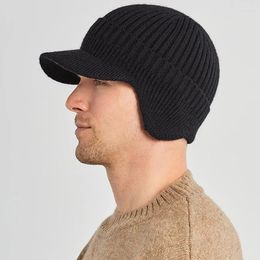 Berets Men Winter Knitted Ear Protection Cap Think Wool Beanies Bonnet Snapback Short Brim Hat Outdoor Cycling Plush Keep Warm Hats
