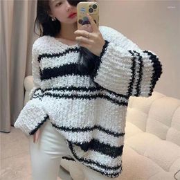 Women's Sweaters Hsa 2023 Cute Stripe V-Neck Hollow Out Shirt Pullovers Loose Thin Retro Soft Glutinous Lazy Knitted Sweater Top Clothing