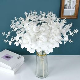 Decorative Flowers White Artificial Eucalyptus Leaf Branch Plant Flower Bouquet Accessories Home Fake Decor Wedding Decoration Supplies