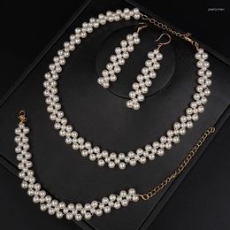 Chains Luxury Elegant Pearl Necklace Bracelet Earring Set Handmade Vintage Bridal Accessories Women And Girls Party Prom Jewelry Tiara