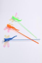 Cat Toys 1 PC Colourful Sounding Dragonfly Feather Tickle Rod Teaser Interactive Training Pet Fun Supplies275F4579081
